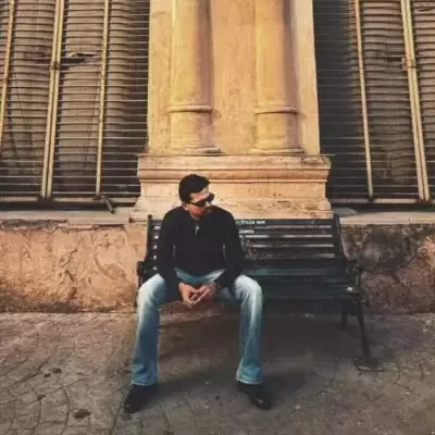 Pyar Dian Gallan Arjan Dhillon Mp3 Download Song - Mr-Punjab