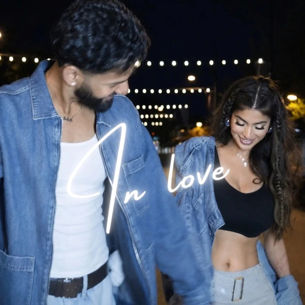 In love Ritu Bhaggi Mp3 Download Song - Mr-Punjab
